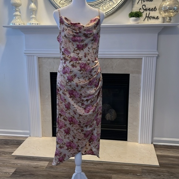 Floral Print Cowl Neck Ruched Spaghetti Strap Satin Slit Party Dress size Med - Picture 10 of 17